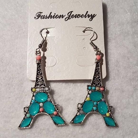 3 Pair of Eiffel Tower Earrings - Picture 2 of 5